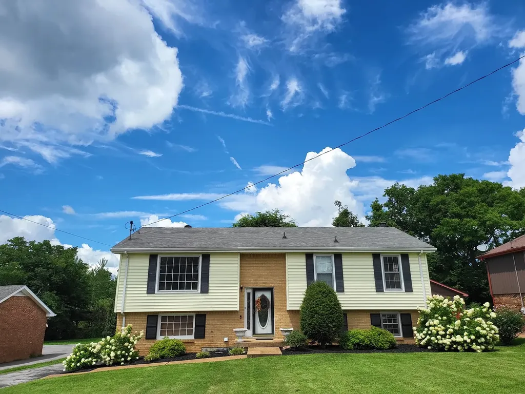 629 Dutchmans Drive Hermitage TN 37076