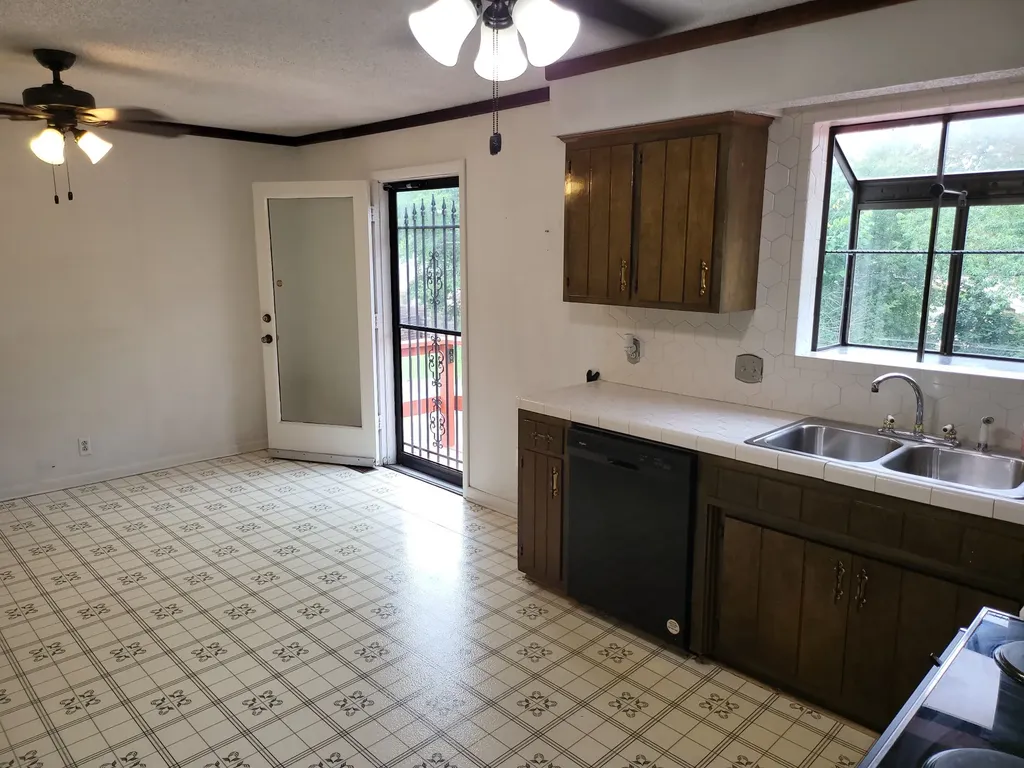 629 Dutchmans Drive Hermitage TN 37076