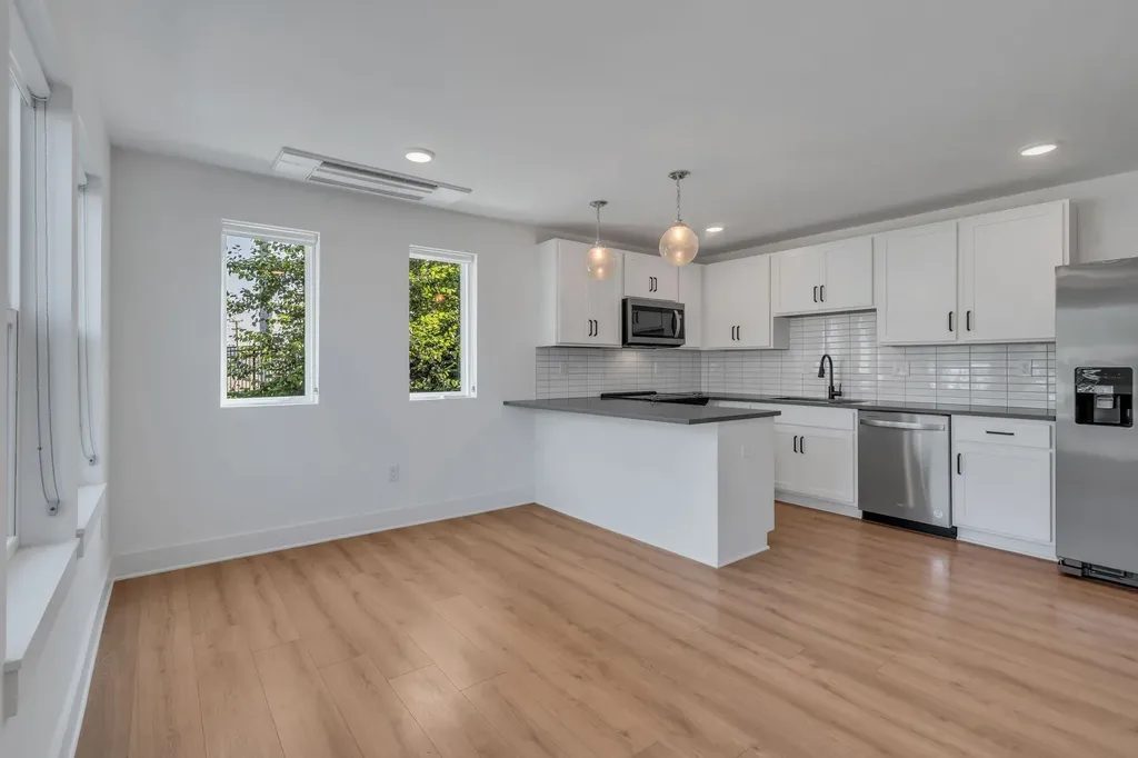 102 Duke Street Nashville TN 37207