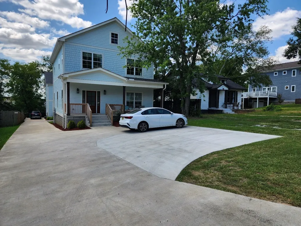 1002 Elvira Avenue Nashville TN 37216