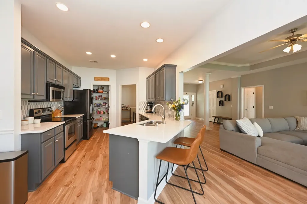 600 Sitting Mill Court Nashville TN 37211