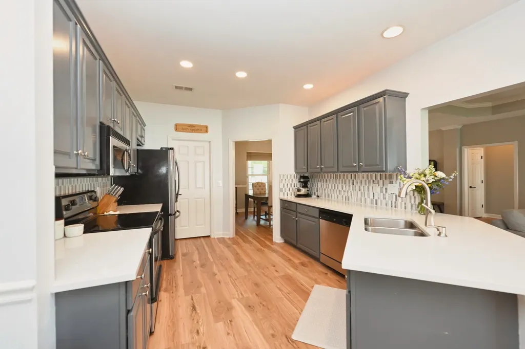 600 Sitting Mill Court Nashville TN 37211