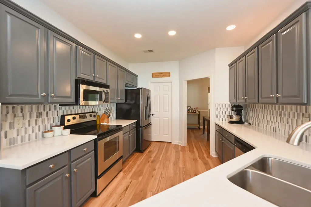 600 Sitting Mill Court Nashville TN 37211