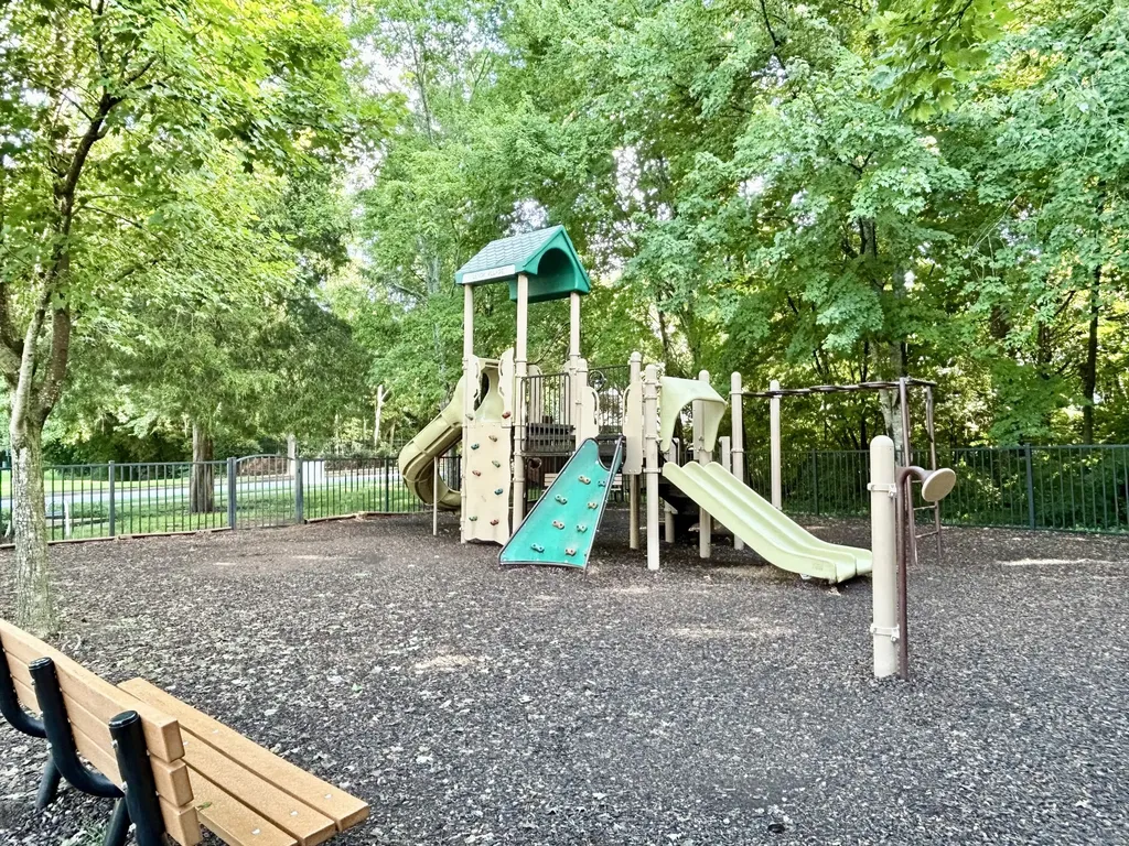 600 Sitting Mill Court Nashville TN 37211