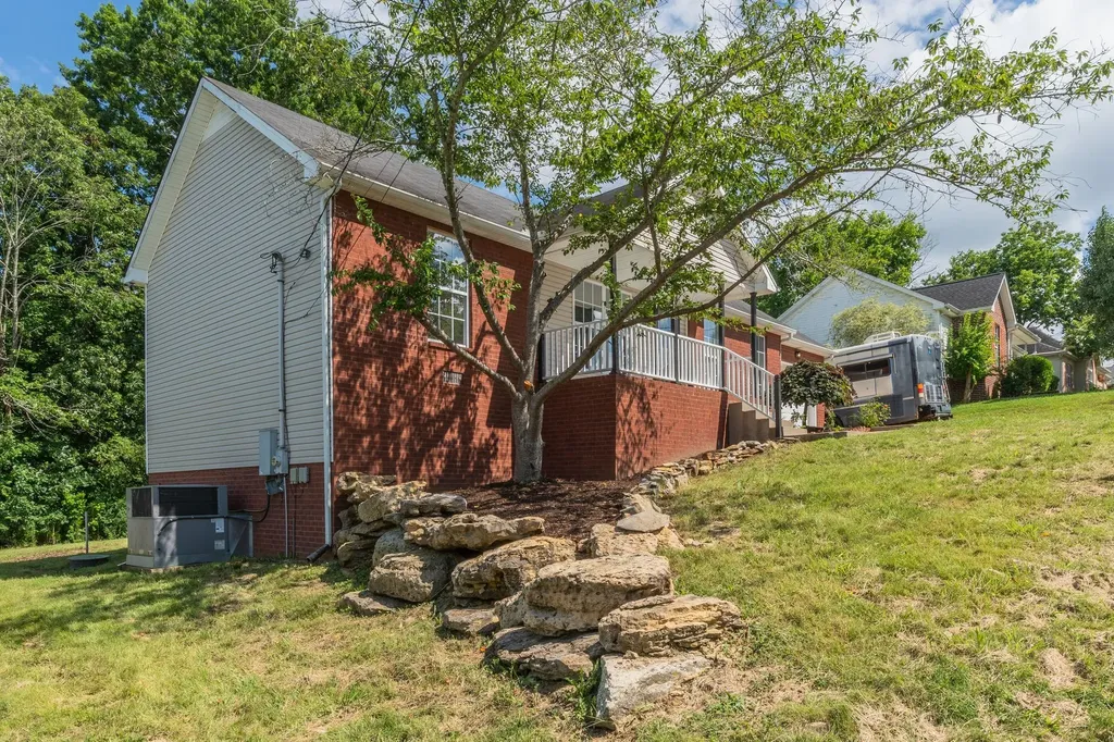 107 Overlook Trail Goodlettsville TN 37072