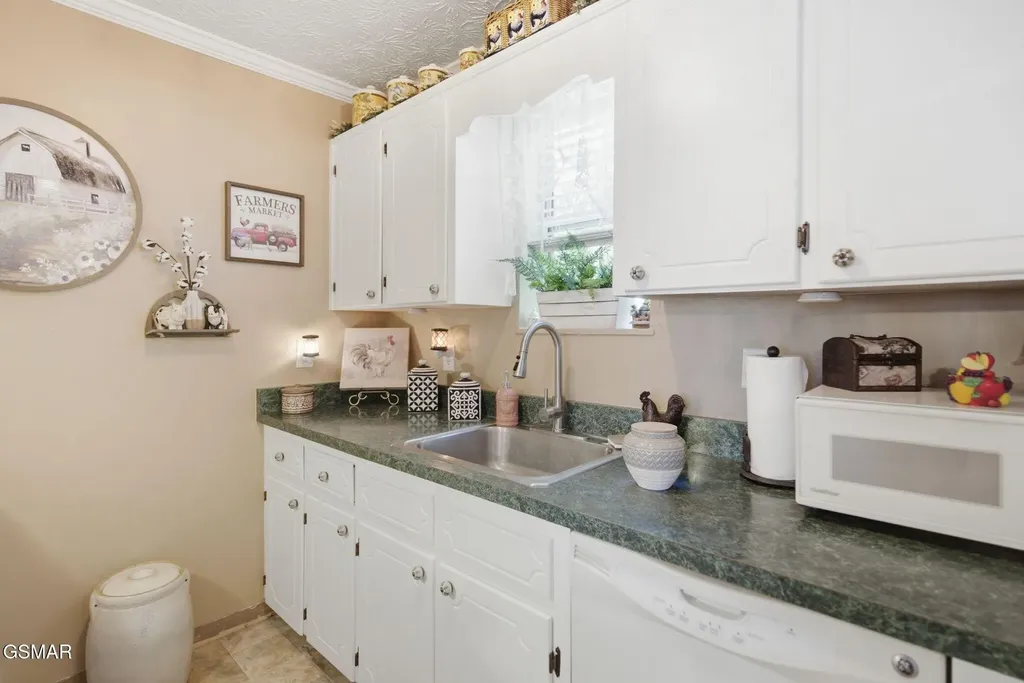 1317 Dupont Road Seymour TN 37865