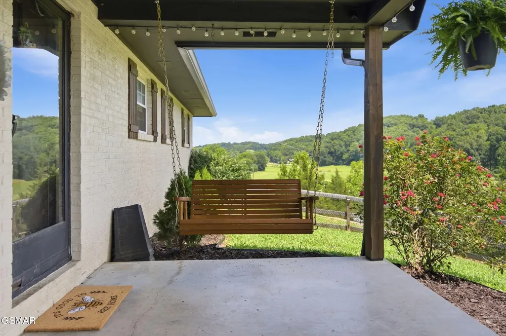 1317 Dupont Road Seymour TN 37865
