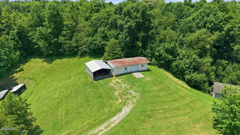 1317 Dupont Road Seymour TN 37865