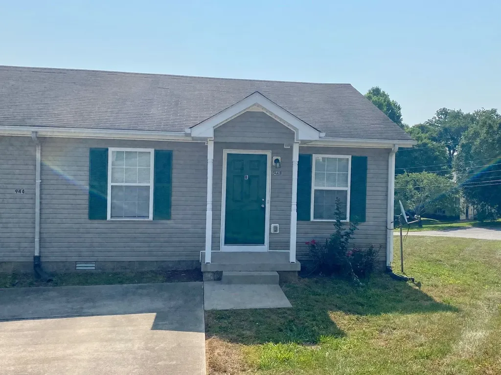 944 Kingsbury Drive Clarksville TN 37040