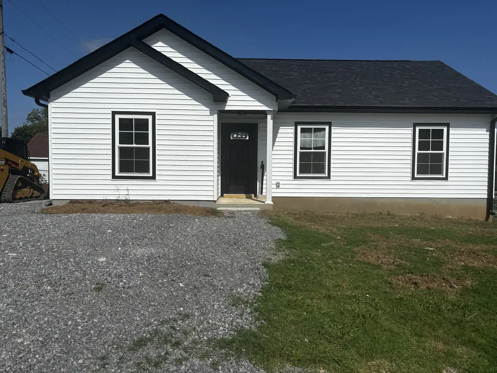 102 Hills Street Woodbury TN 37190