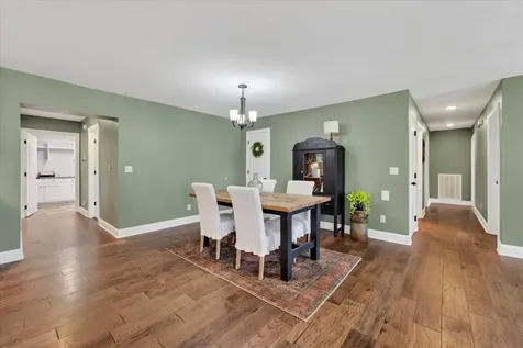 203 Shane Lee Circle Dover TN 37058