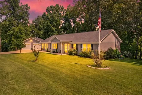 203 Shane Lee Circle Dover TN 37058