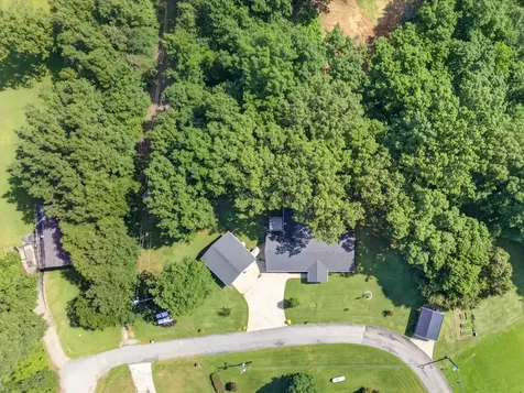 203 Shane Lee Circle Dover TN 37058