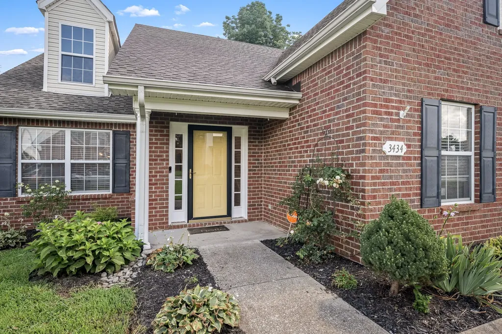 3434 Leslie Lane Murfreesboro TN 37128
