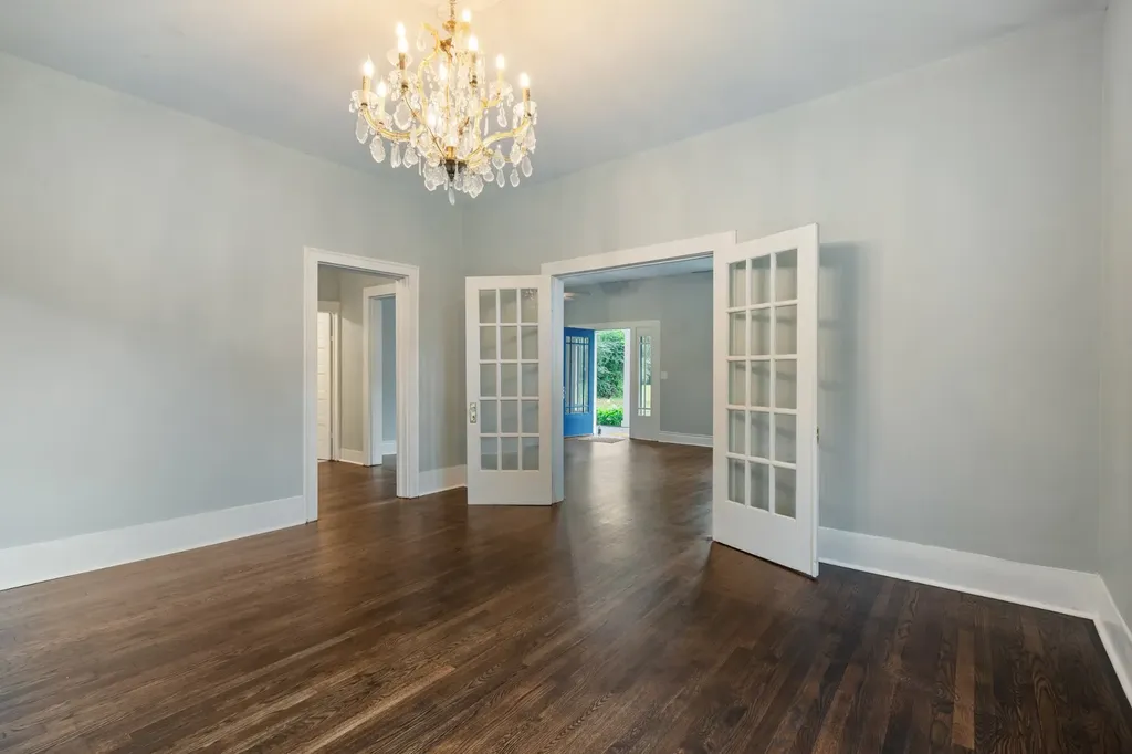 117 W End Avenue Centerville TN 37033