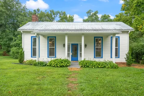 117 W End Avenue Centerville TN 37033