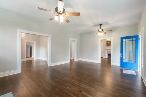 117 W End Avenue Centerville TN 37033