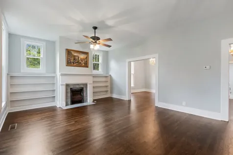 117 W End Avenue Centerville TN 37033