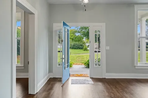117 W End Avenue Centerville TN 37033