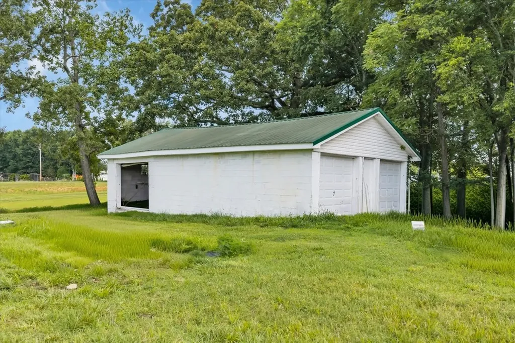 5524 Nashville Highway Chapel Hill TN 37034