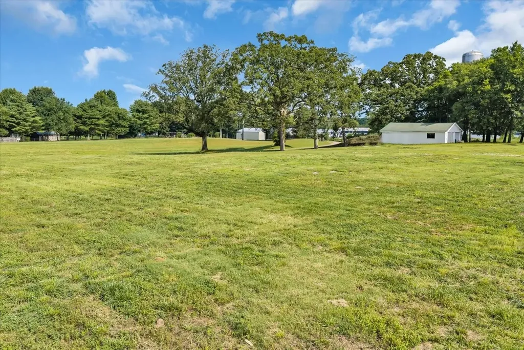 5524 Nashville Highway Chapel Hill TN 37034