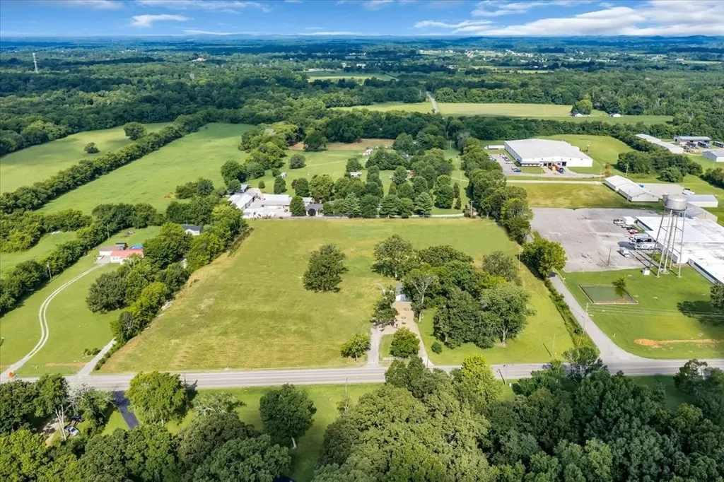 5524 Nashville Highway Chapel Hill TN 37034