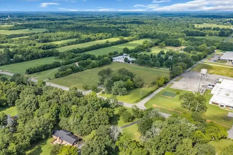 5524 Nashville Highway Chapel Hill TN 37034
