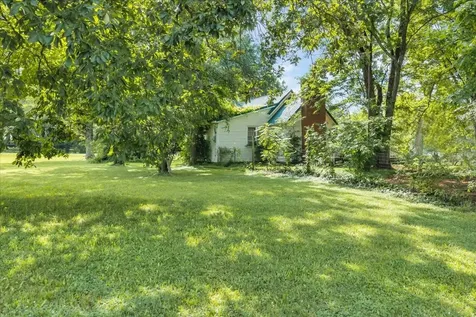 5524 Nashville Highway Chapel Hill TN 37034