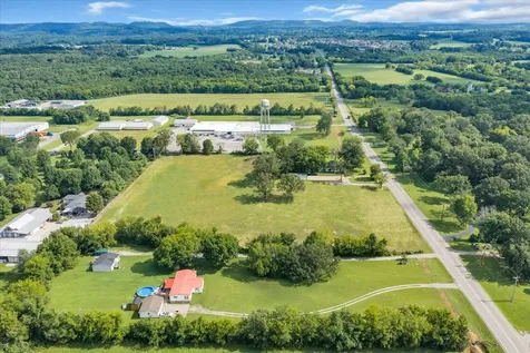5524 Nashville Highway Chapel Hill TN 37034