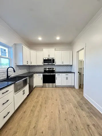 3162 E Old Ashland City Road, E Clarksville TN 37043