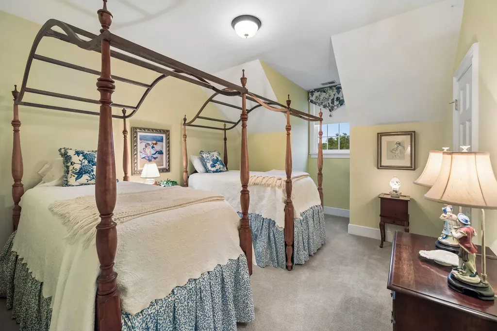 108 Ewing Drive Portland TN 37148