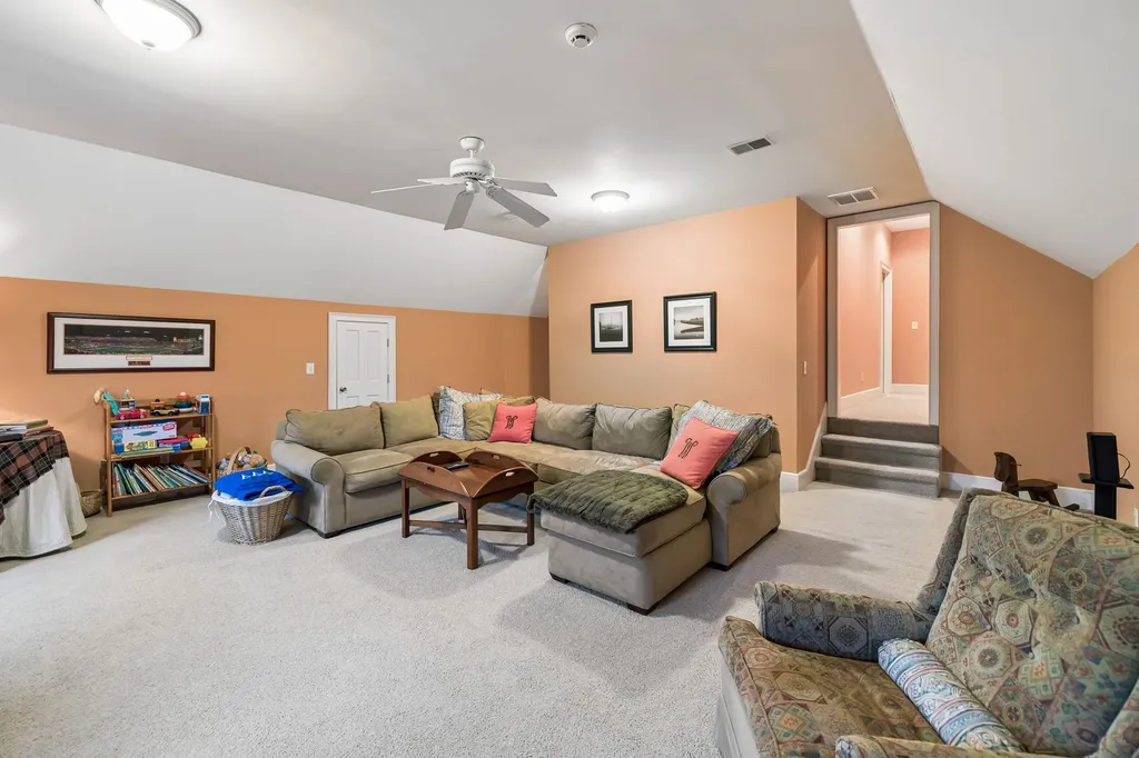 108 Ewing Drive Portland TN 37148