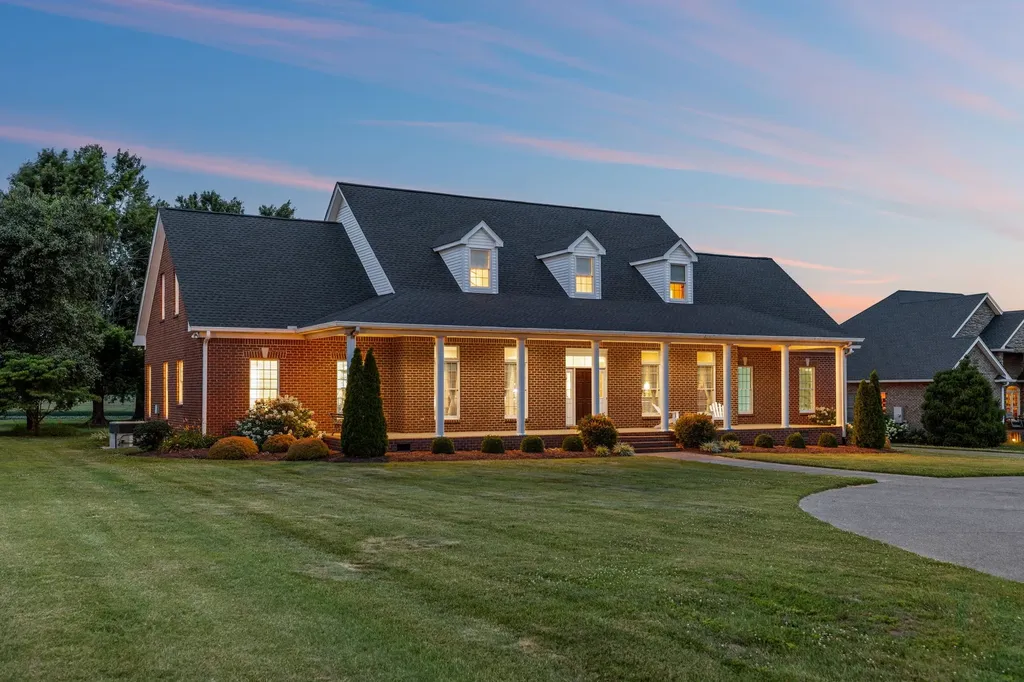 108 Ewing Drive Portland TN 37148