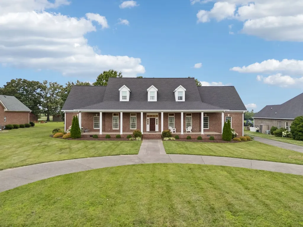 108 Ewing Drive Portland TN 37148