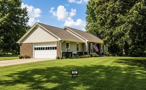 55 Hillcrest Drive Lexington TN 38351