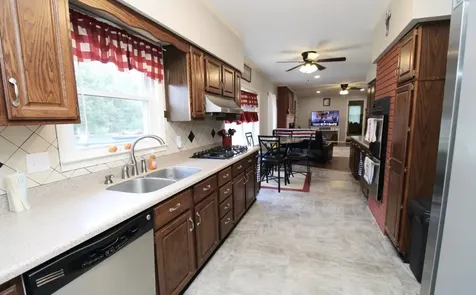 55 Hillcrest Drive Lexington TN 38351