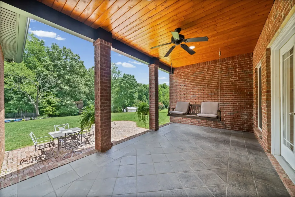 635 Mobley Road Clarksville TN 37043