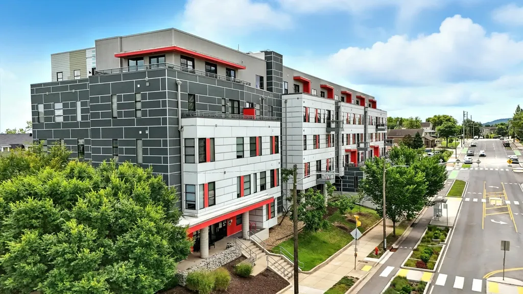 1900 12th Ave, S Nashville TN 37203