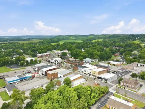 126 N Main Street Mount Pleasant TN 38474