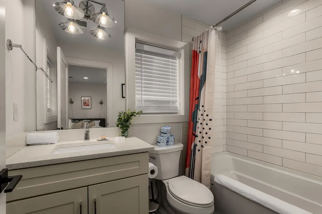 215 Taylor Street Nashville TN 37208