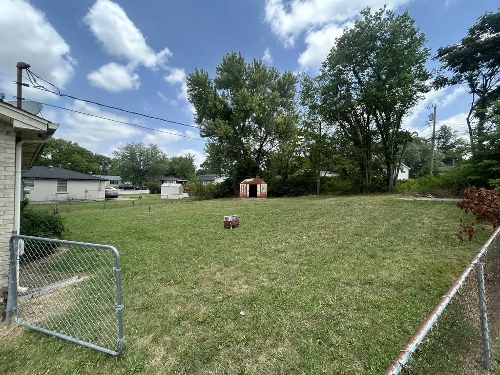 808 Goldcrest Drive Springfield TN 37172