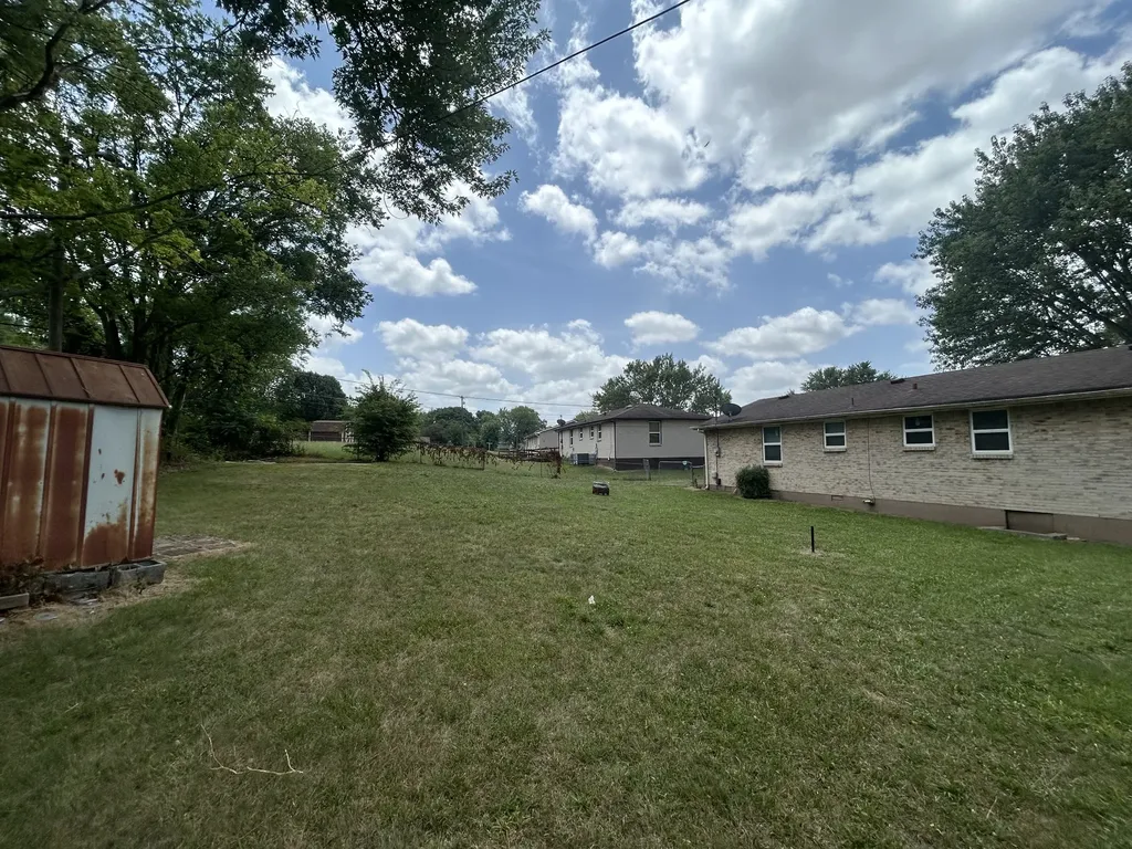 808 Goldcrest Drive Springfield TN 37172