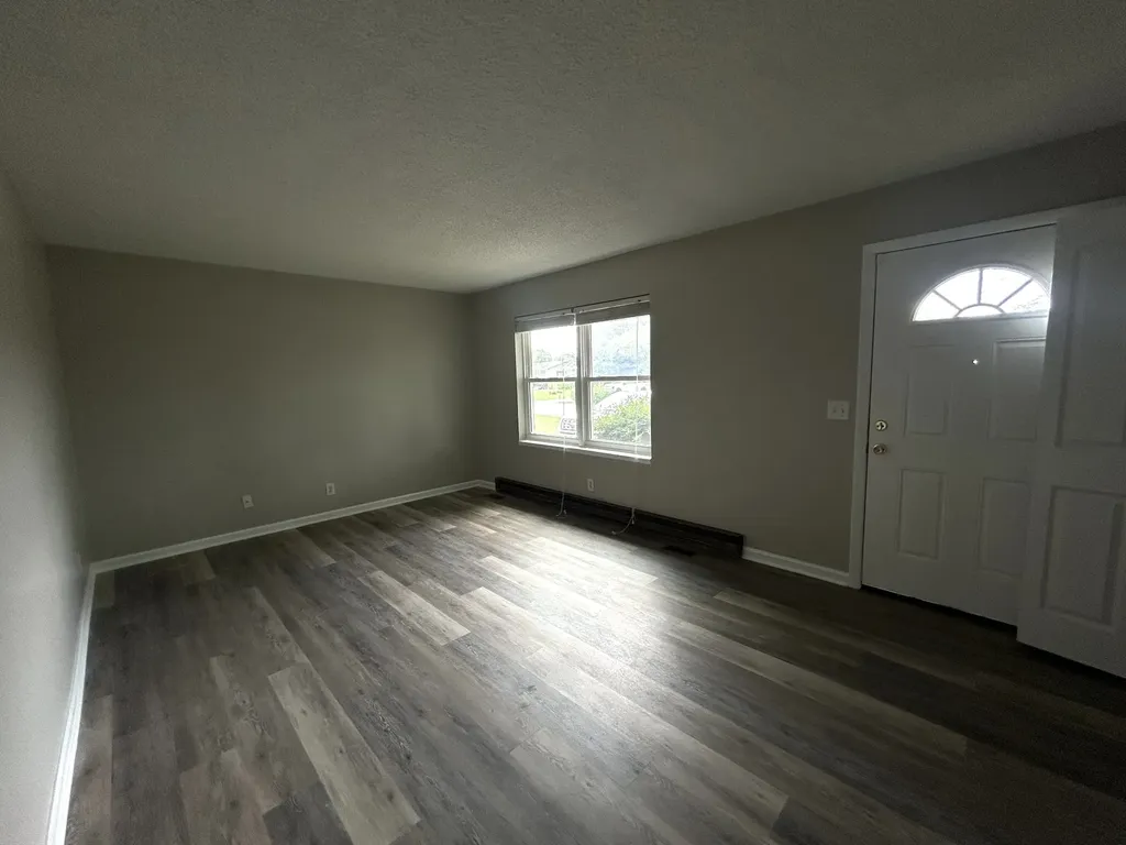 808 Goldcrest Drive Springfield TN 37172