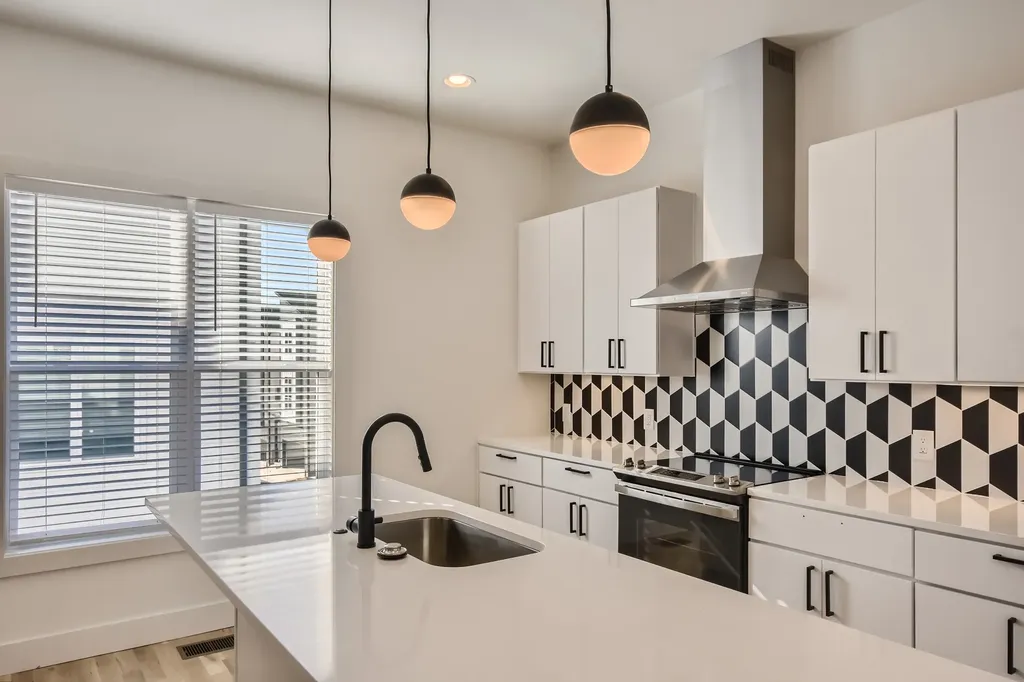 401 Serenity Lane Nashville TN 37207