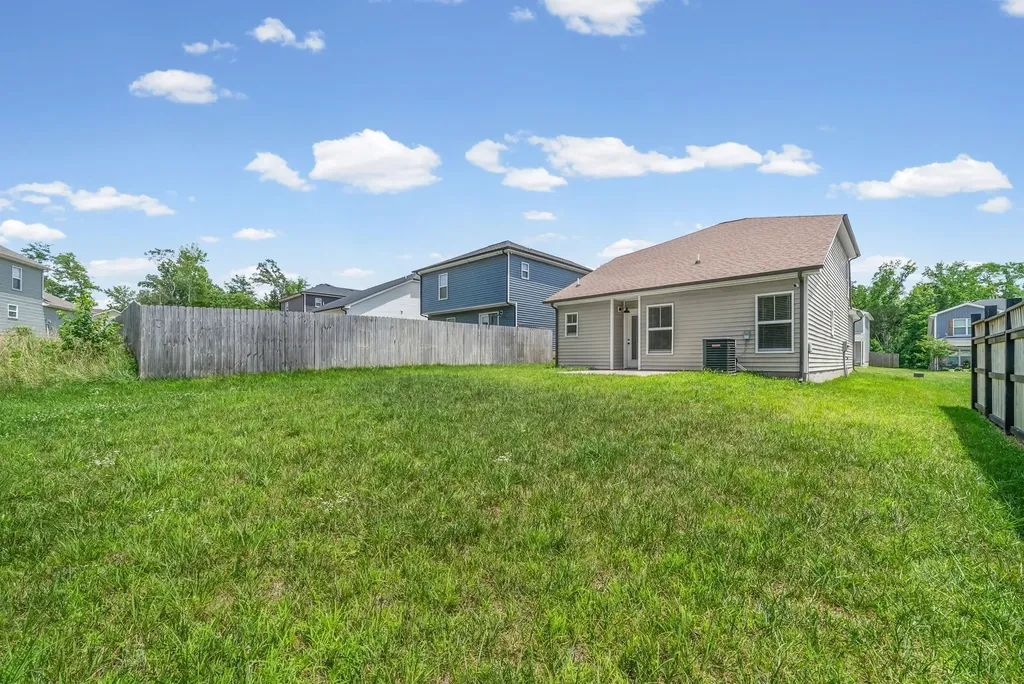412 Hillside Drive Clarksville TN 37040