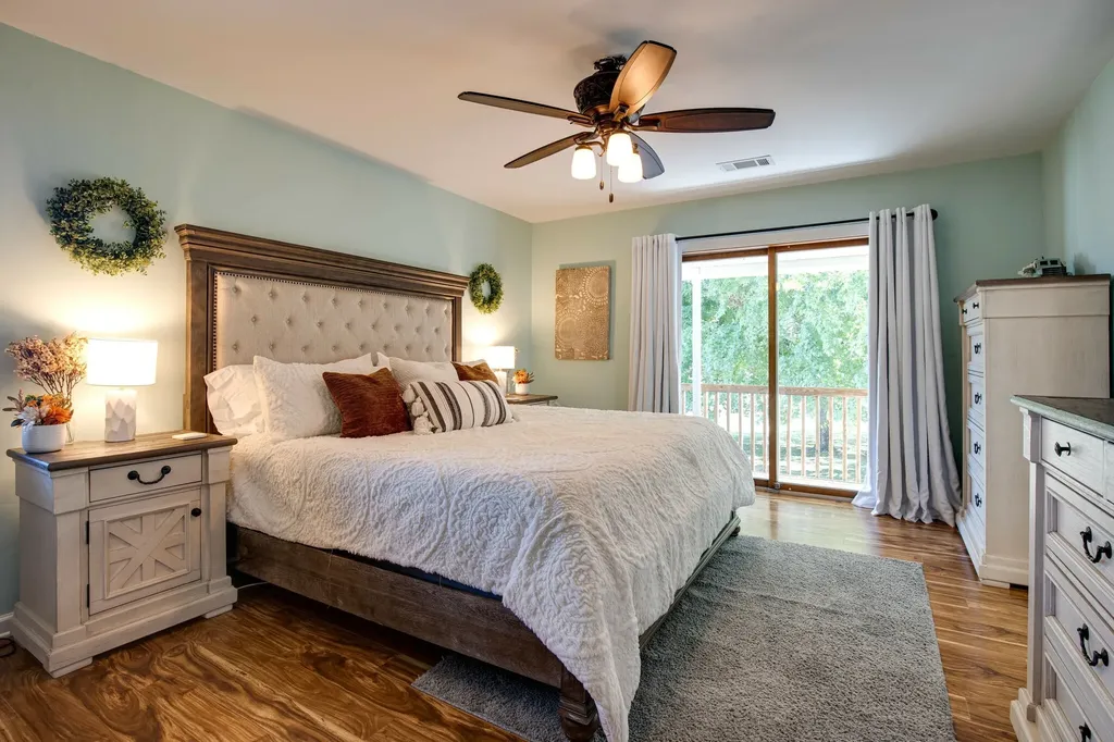 715 S Cannon Boulevard Shelbyville TN 37160