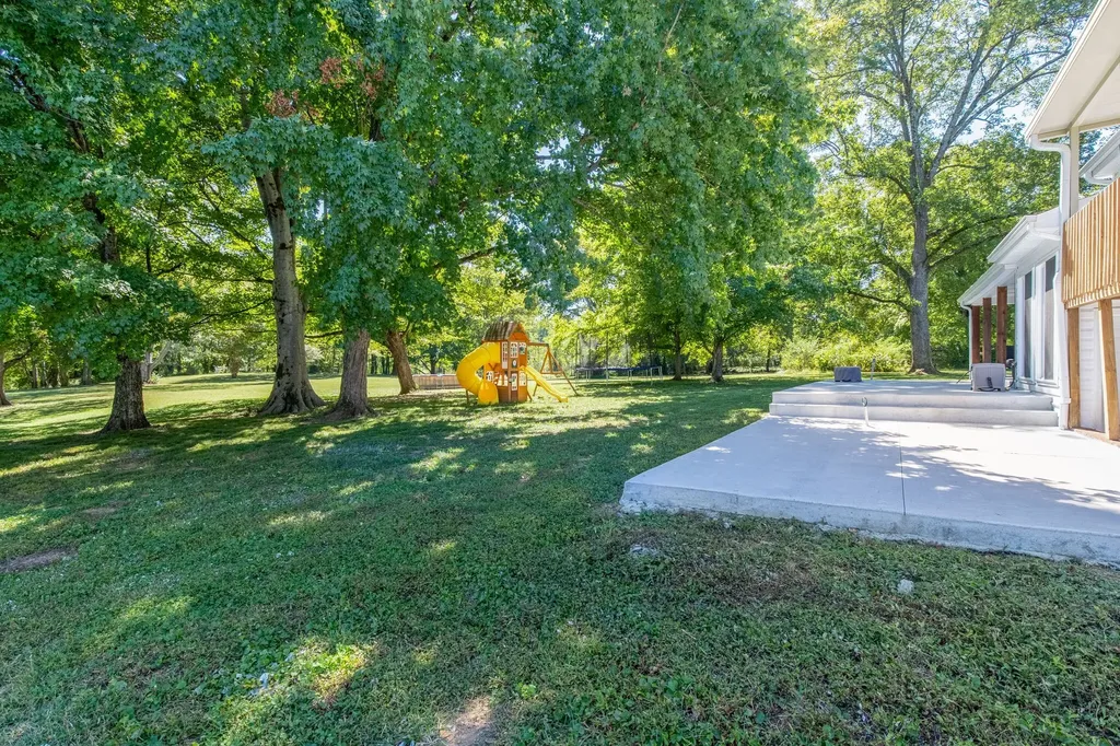 715 S Cannon Boulevard Shelbyville TN 37160