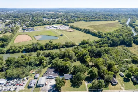 715 S Cannon Boulevard Shelbyville TN 37160