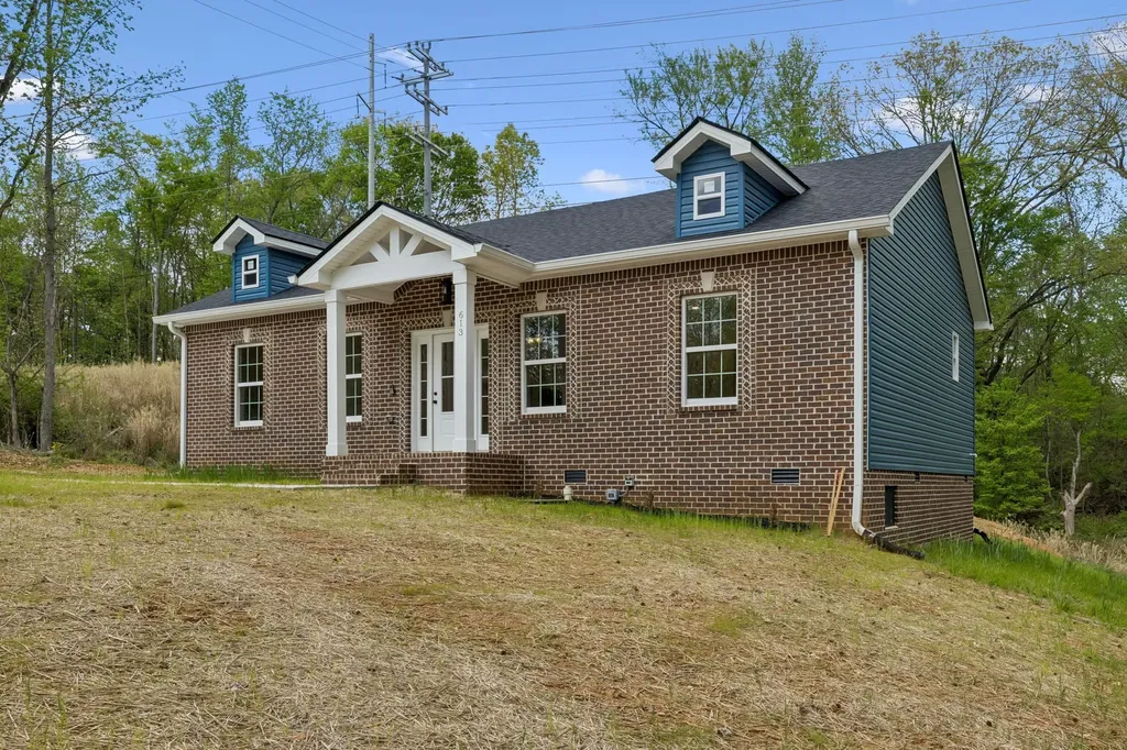 Clarksville TN, 613 Hill Road