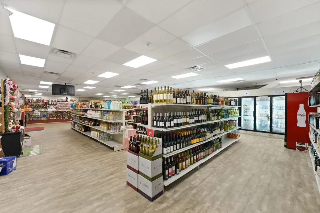 713 S Cannon Boulevard Shelbyville TN 37160